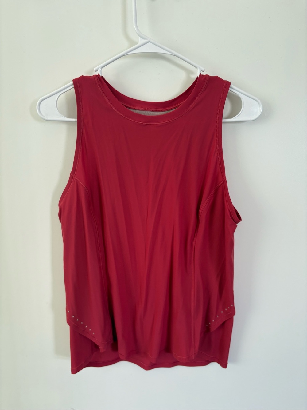 lululemon athletica Women’s Sleeveless Tank Top - Deep Red